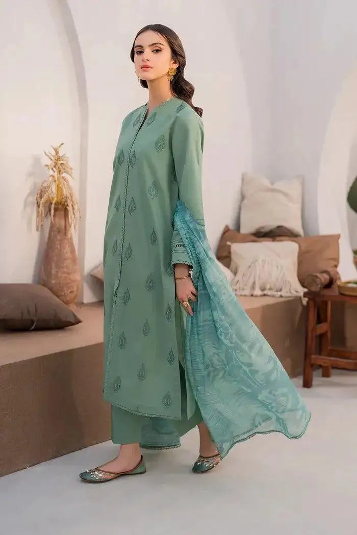 MOST HIT MIX DESIGNS 3 Pcs Unstitched Embroidered Suit