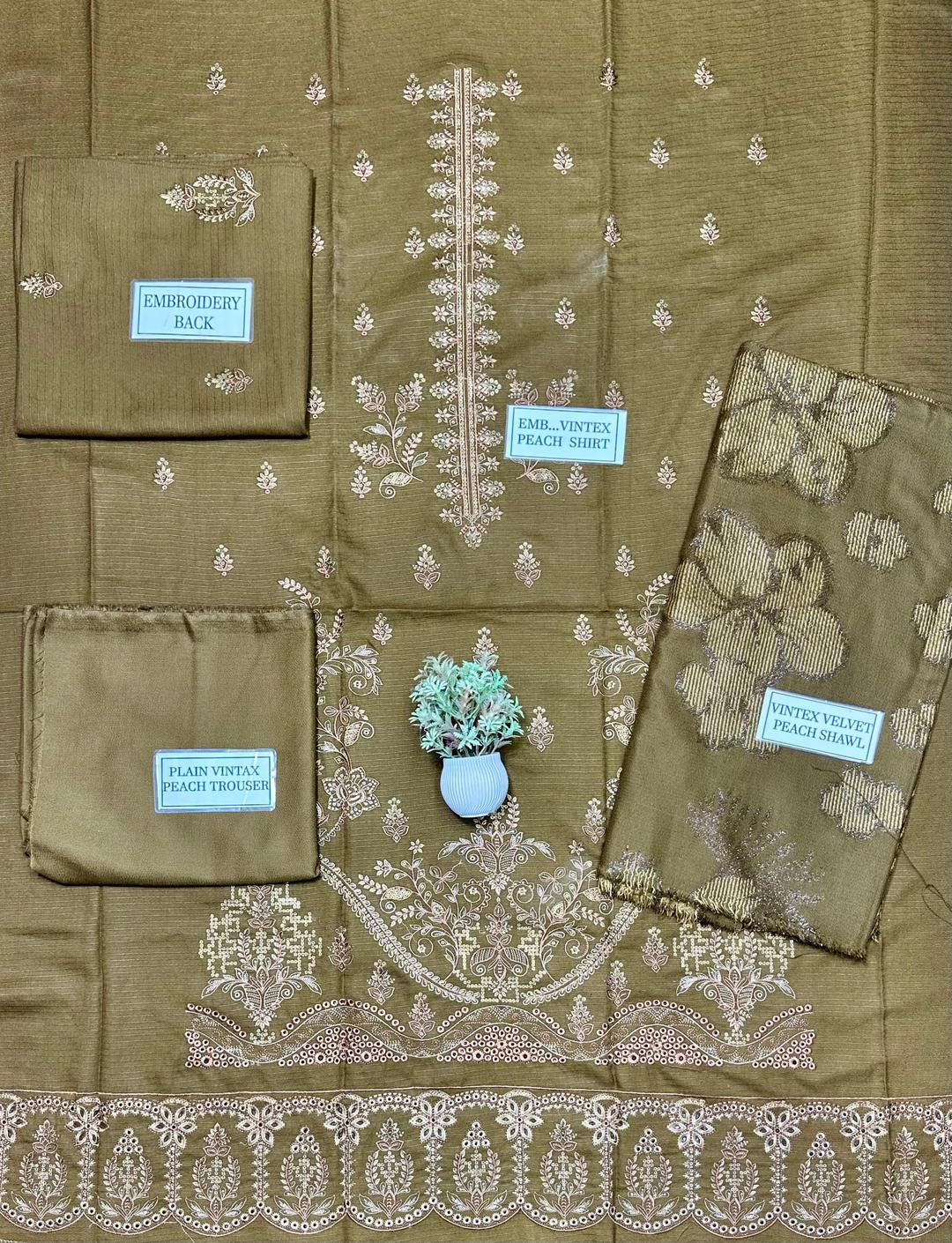 3 Pcs Women's Unstitched Plain Suit