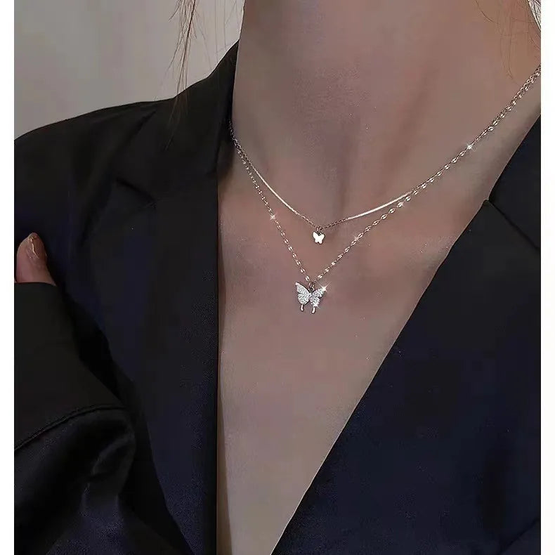 Flash Diamond Butterfly Double Layer Necklace for Women Ins Niche Design Easiest for Match Light Luxury Cold Style Clavicle Chain as a Gift for Best Friend