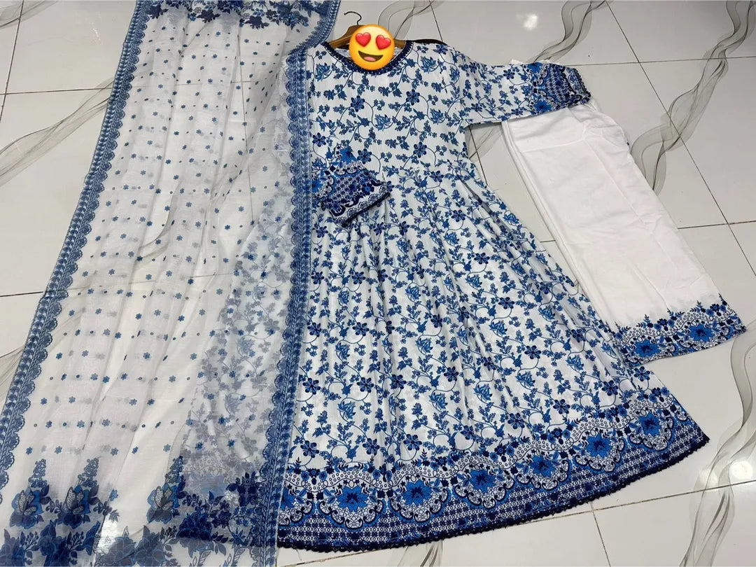 3 Pcs Women's Stitched Arabic Lawn Printed Maxi Suit