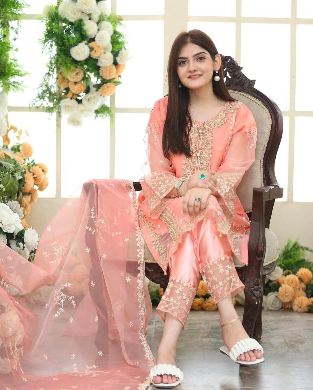 Elegant Women's Stitched Embroidered Suit Set - 3 Pcs