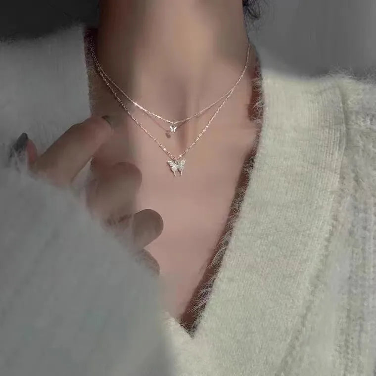 Flash Diamond Butterfly Double Layer Necklace for Women Ins Niche Design Easiest for Match Light Luxury Cold Style Clavicle Chain as a Gift for Best Friend