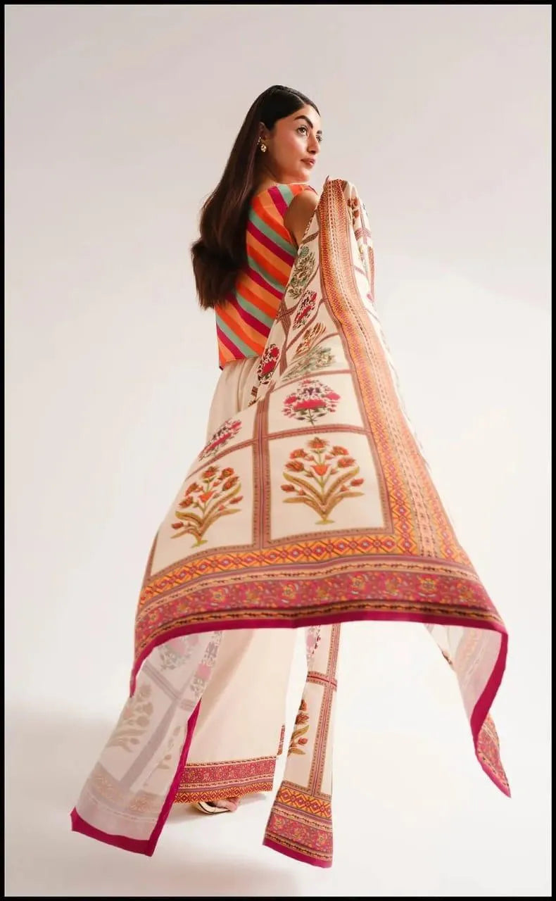 Pakistani Women Printed Lawn Suit 3-Piece Swiss