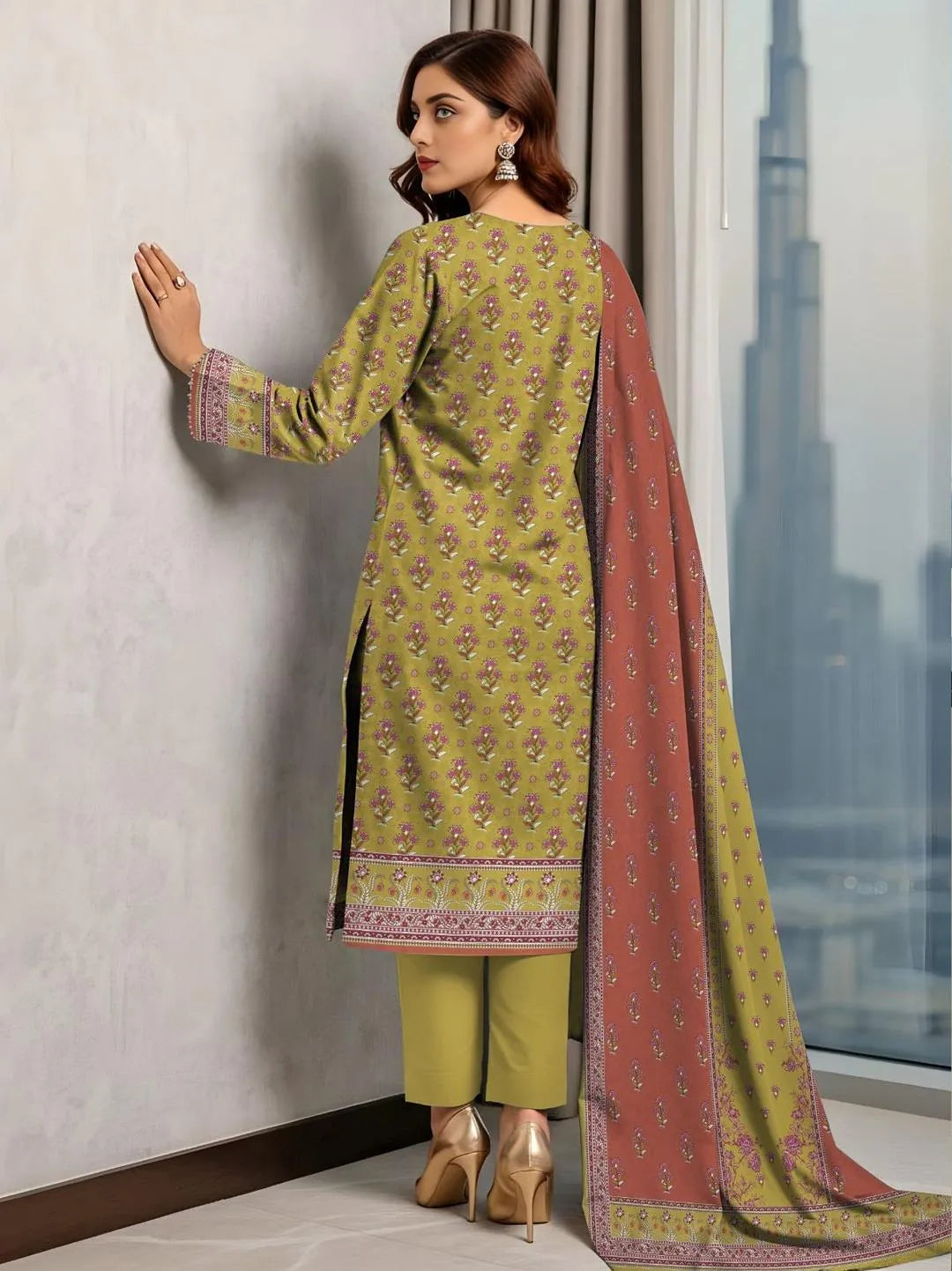 3 Pcs Women's Unstitched Printed Suit
